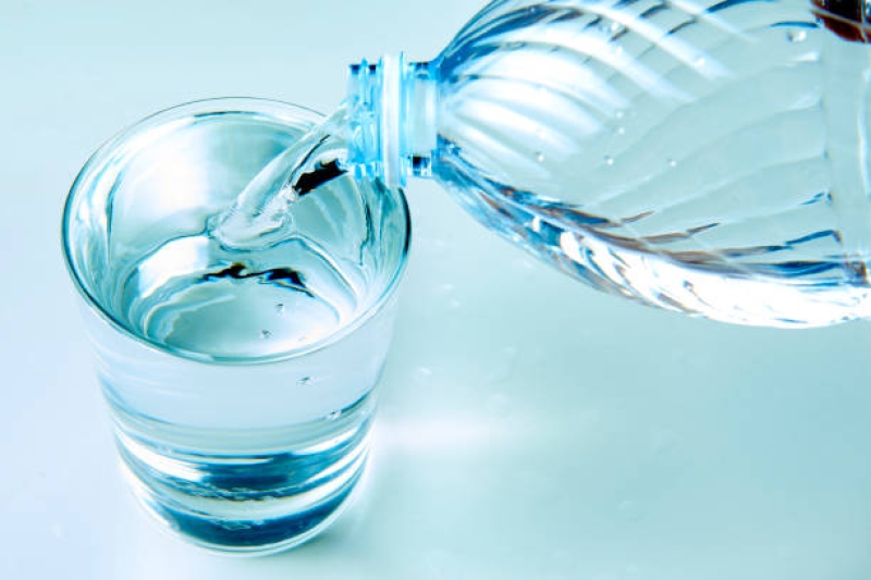 Los cambios en la ley de envases reducirán el 50% de las botellas de plástico en 2030 